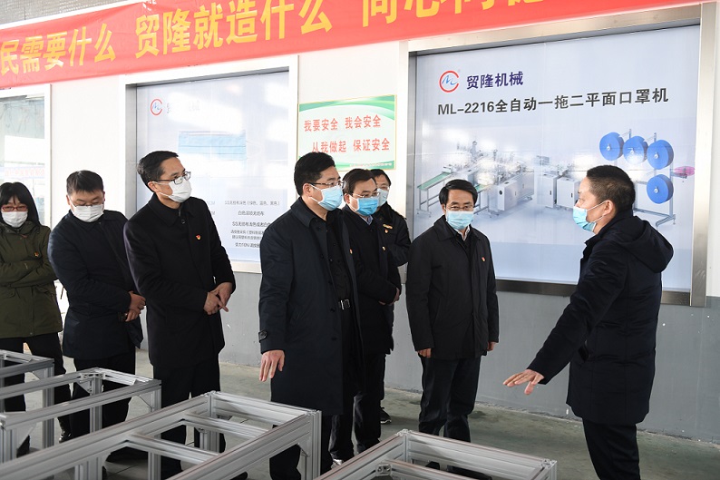 全自動(dòng)醫(yī)用口罩生產(chǎn)線，一次性口罩機(jī)，一拖二口罩機(jī)，防護(hù)口罩